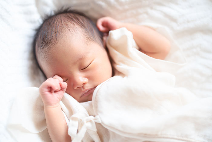 新生児（生後4週間までの赤ちゃん）期